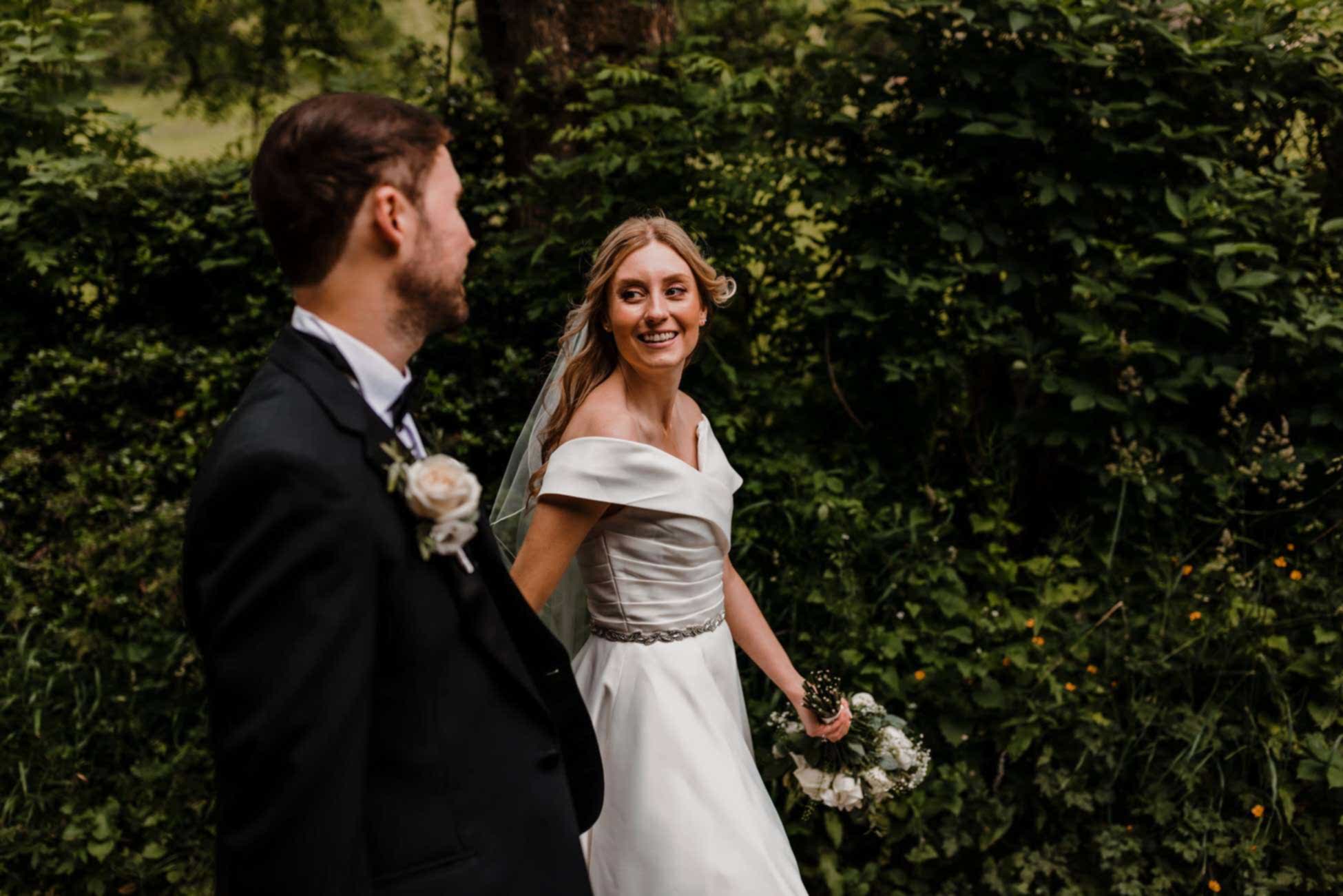 20220618-15344949-Hannah-Matt-wedding Losehill House wedding photo
