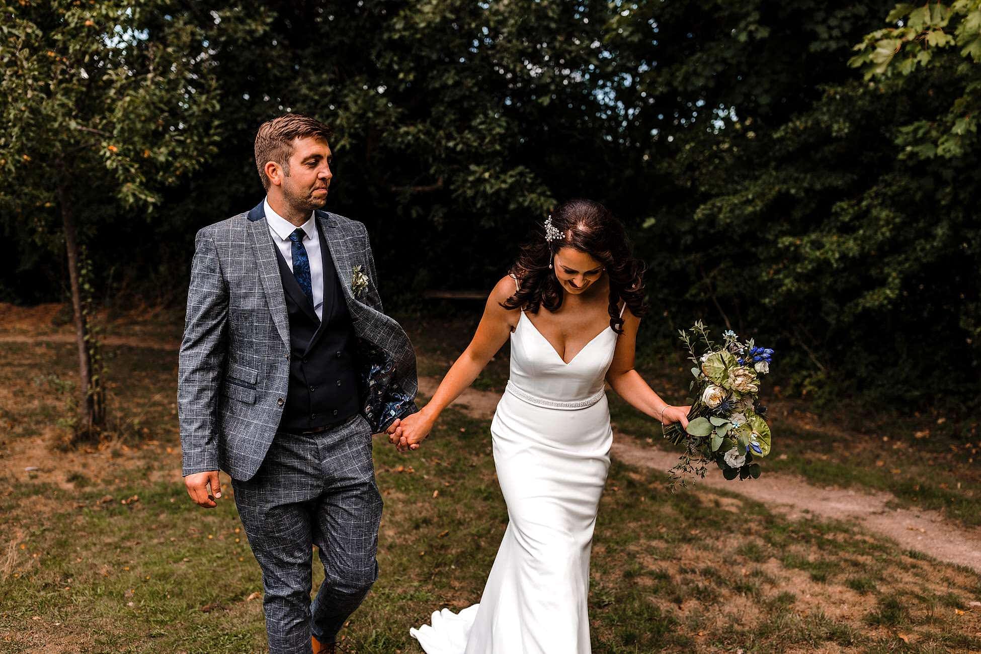 Wood Lane Countryside Centre wedding photo