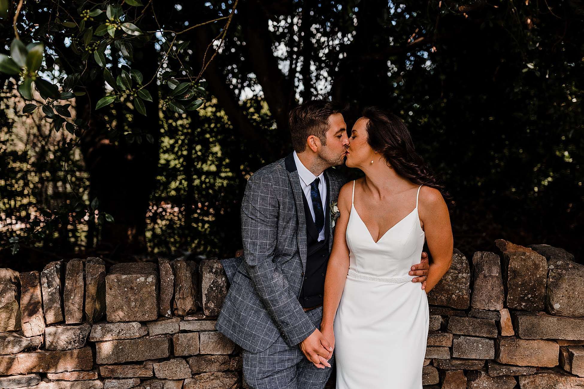 Wood Lane Countryside Centre wedding photo