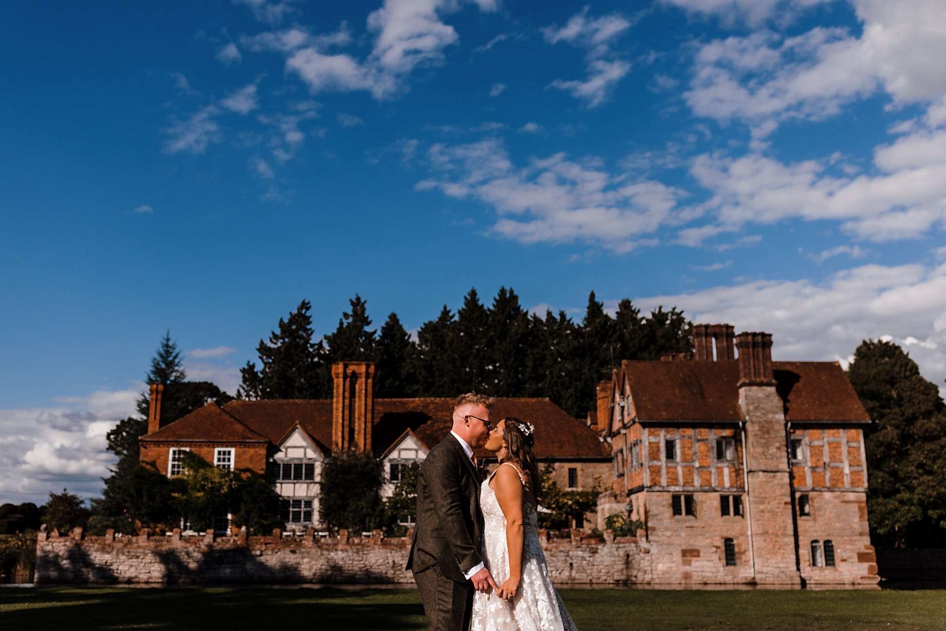 20220924-15264790-Tom-Becci-wedding Birtsmorton Court wedding photo